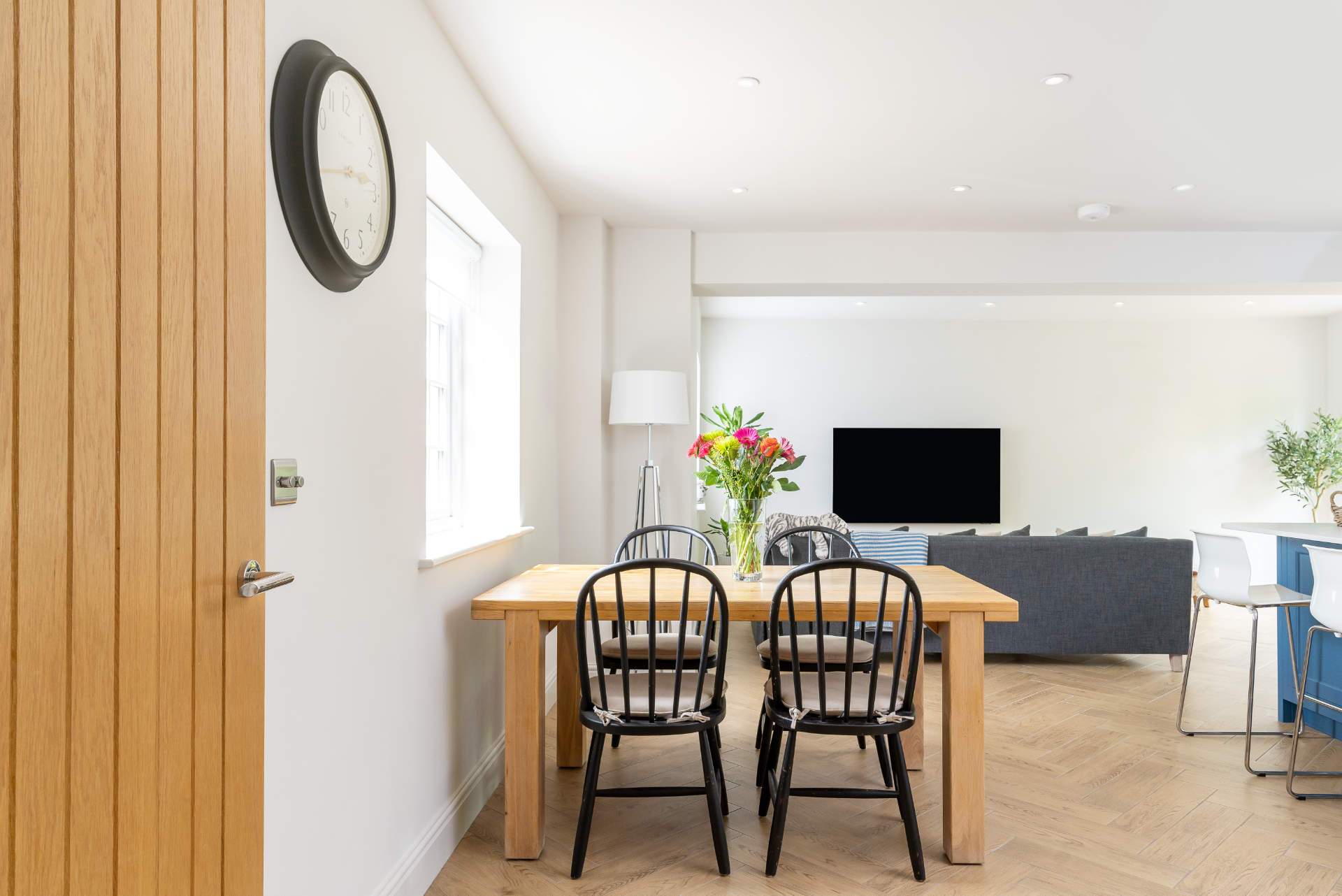 Multifunctional kitchen Dinas Powys