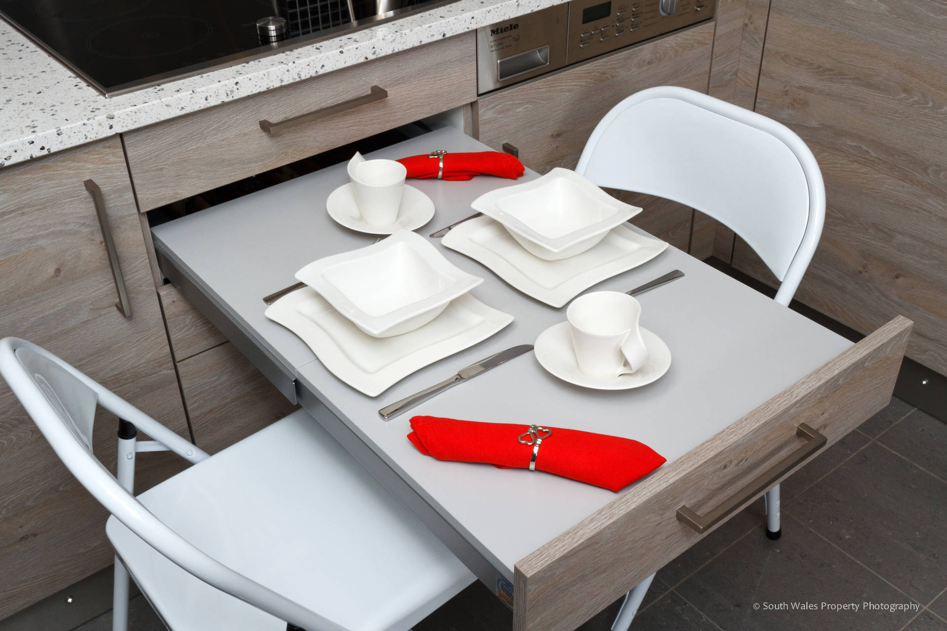 compact kitchen Cardiff - image 03