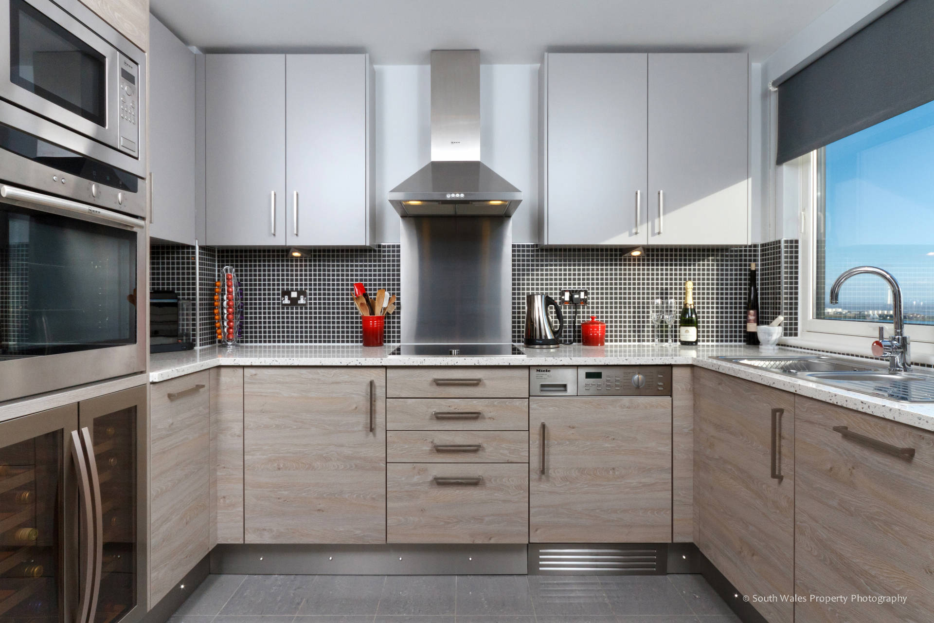 compact kitchen Cardiff - image 05