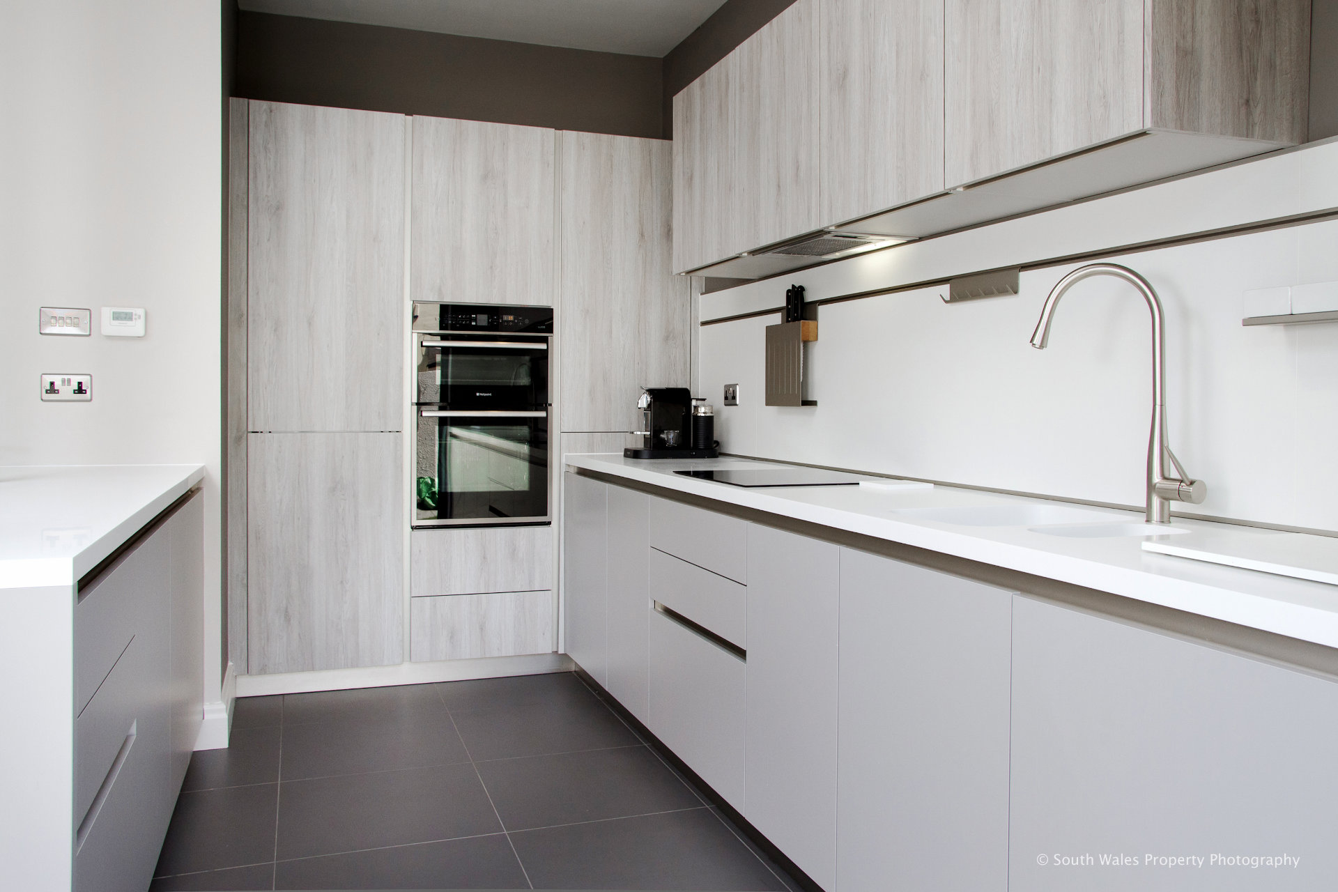 German kitchen installed in Penarth - image 05