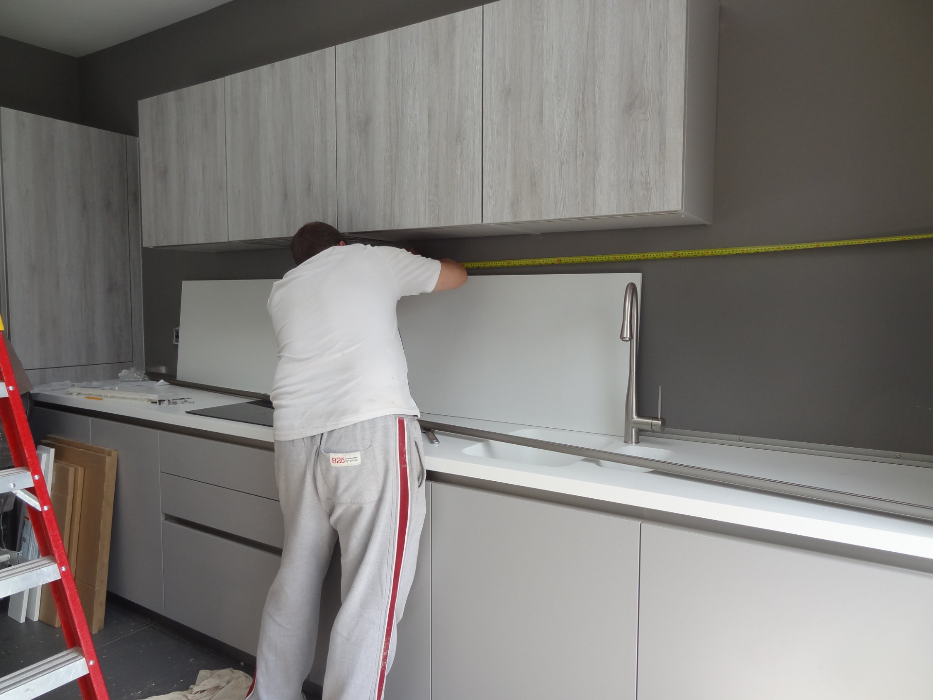German kitchen installed in Penarth - image 05