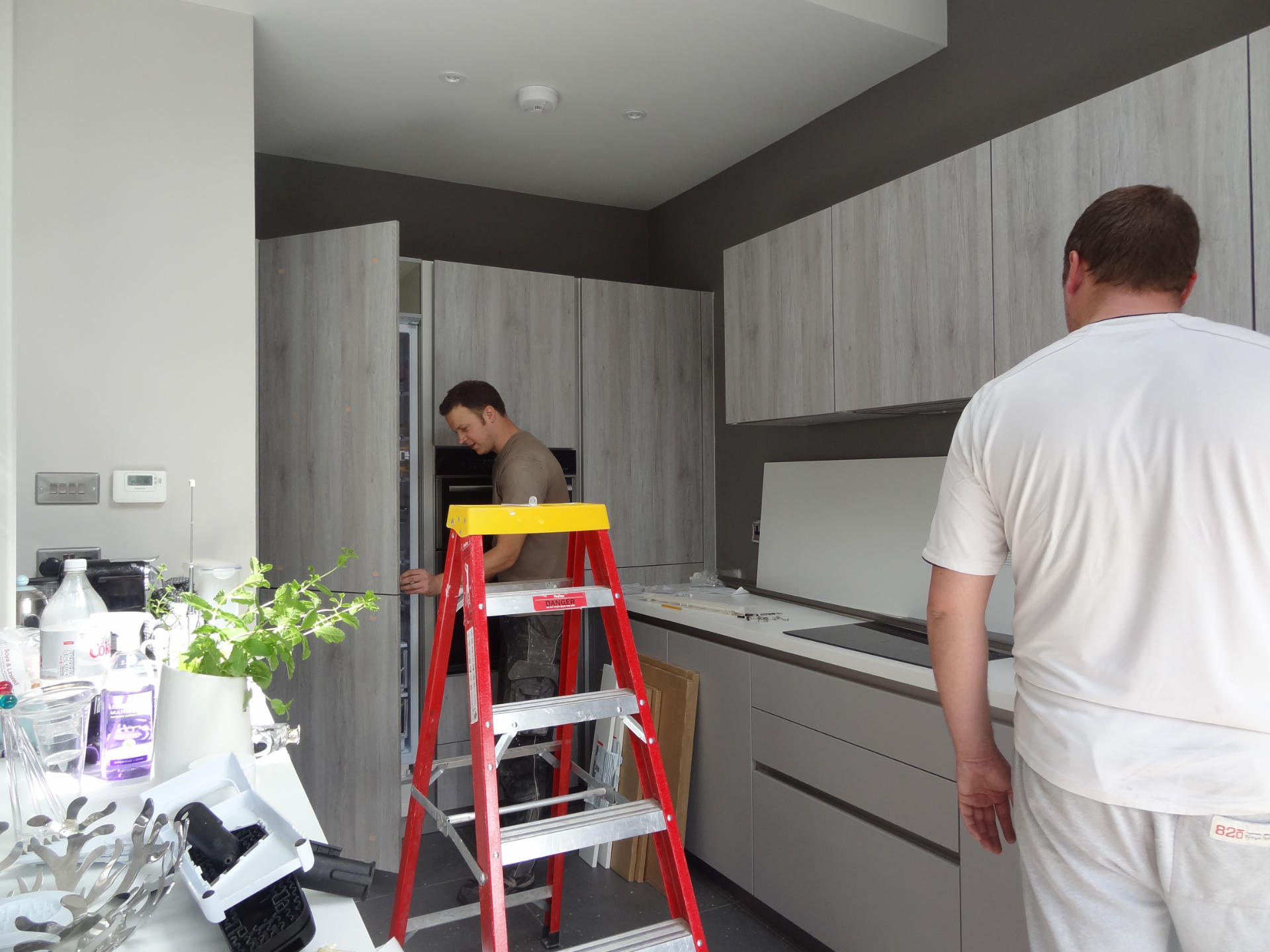 German kitchen installed in Penarth - image 05