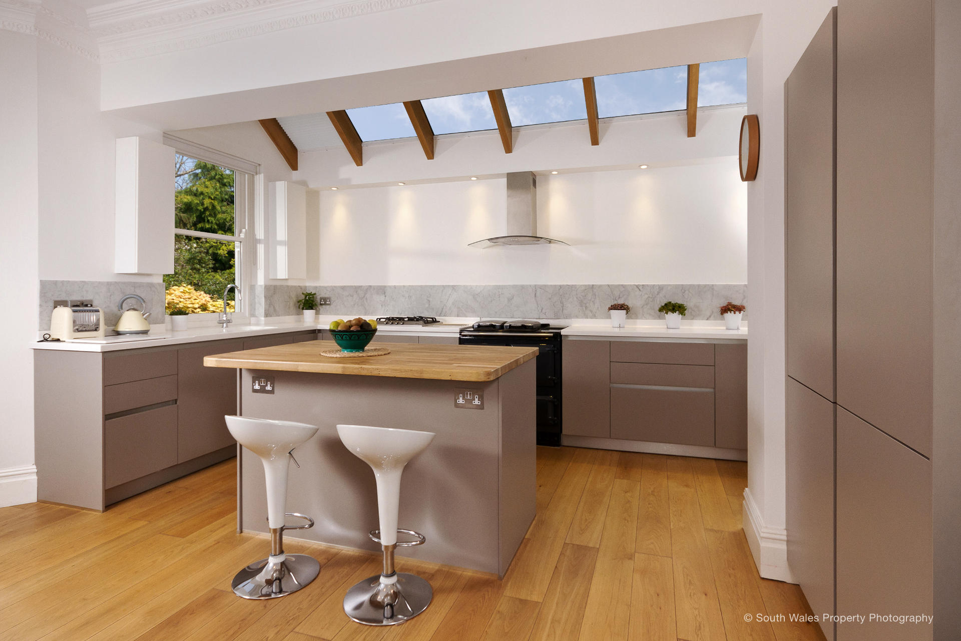 German kitchen in Cardiff side extension