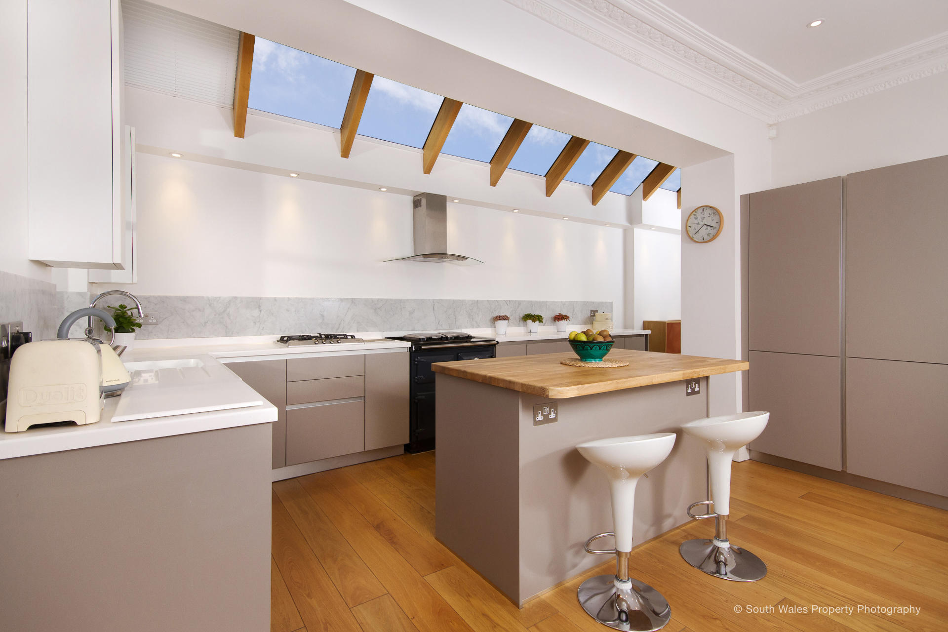 German kitchen in Cardiff side extension - image 03