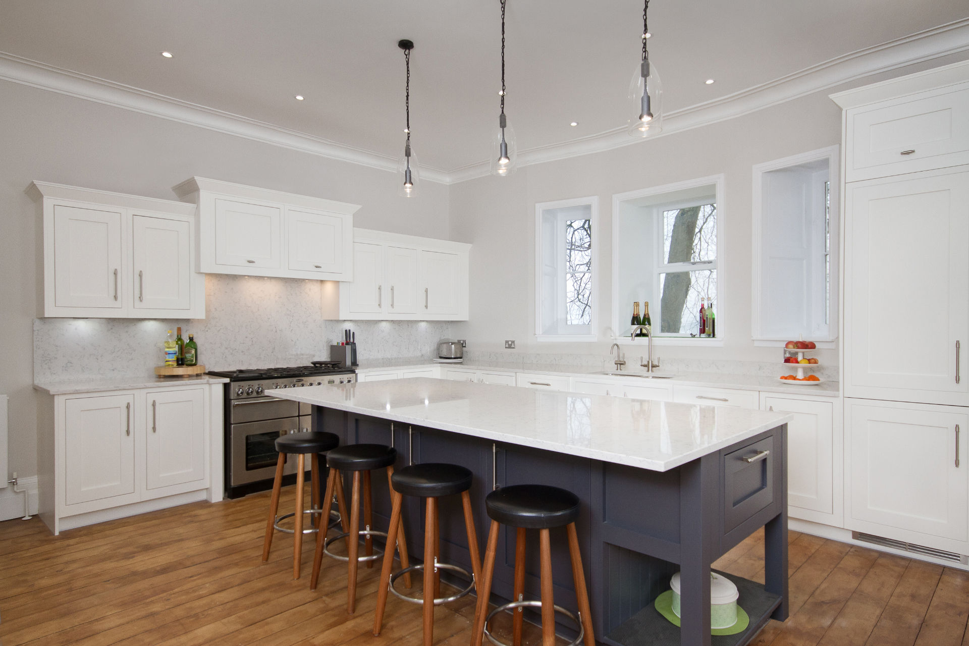 Traditional in-frame kitchen Cowbridge