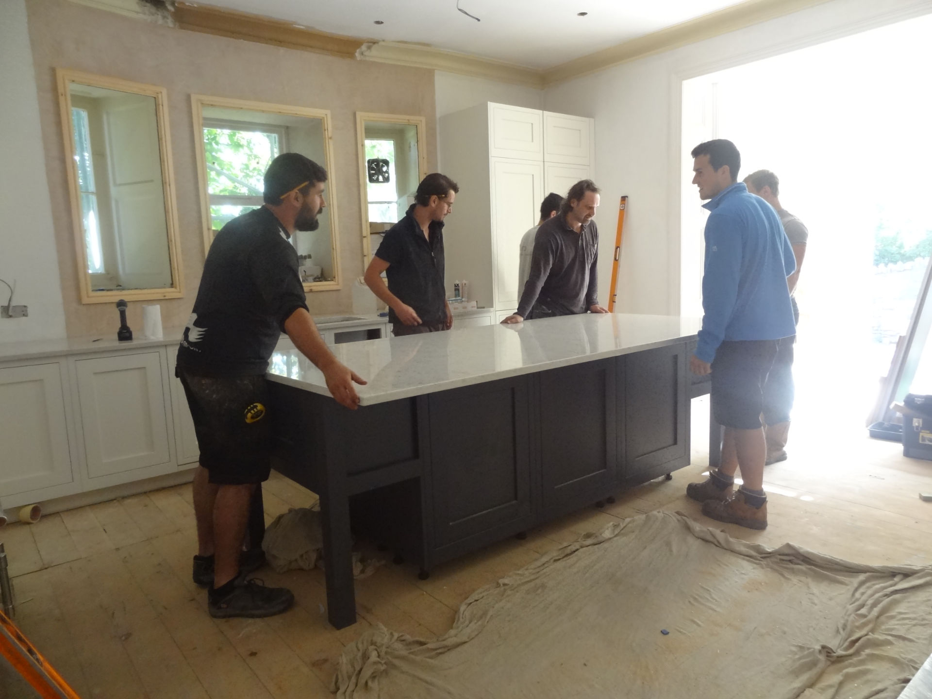 Traditional in-frame kitchen Cowbridge - image 05