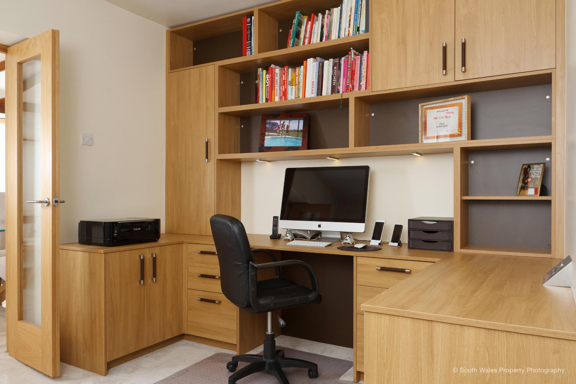 Spare room home study - image 02