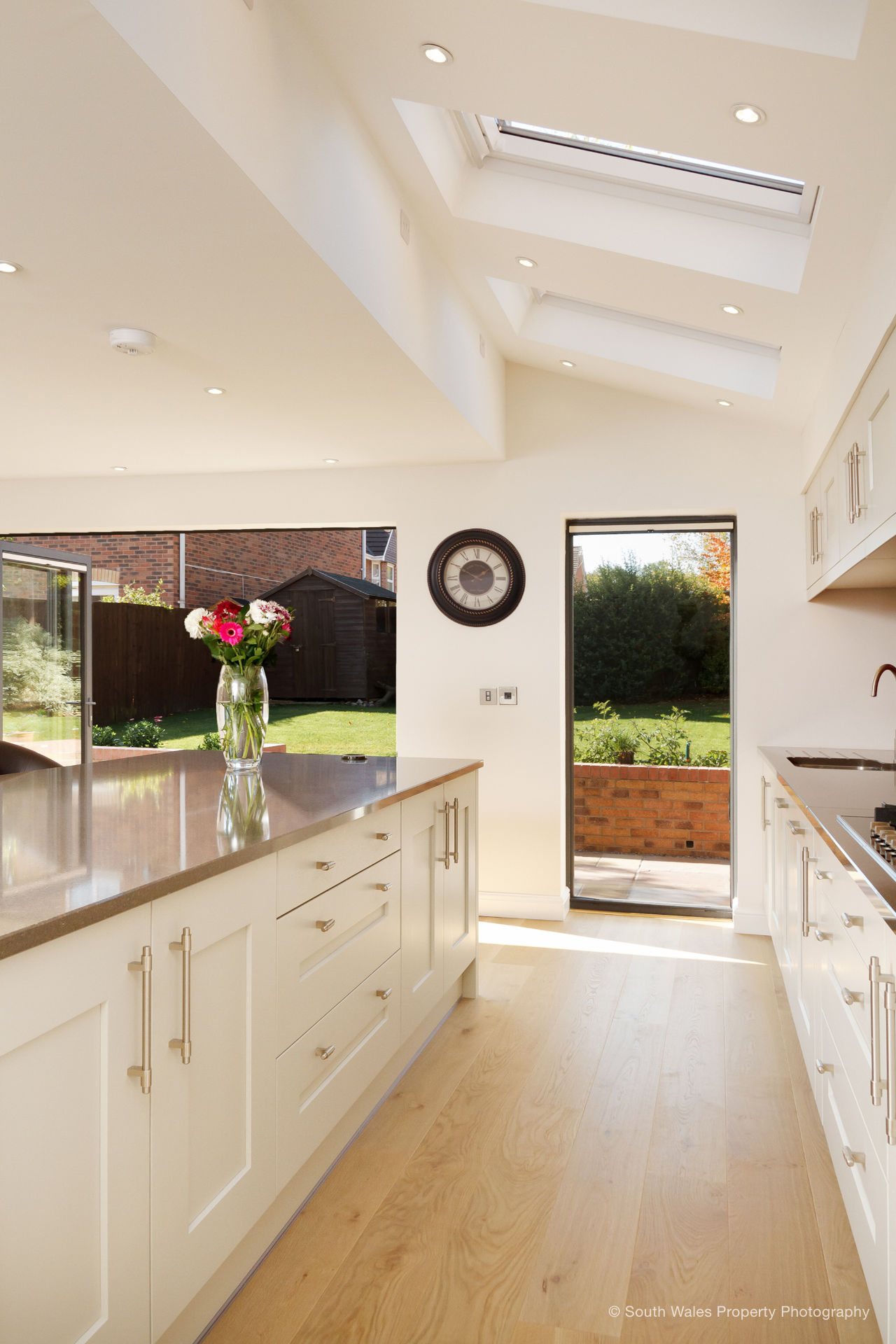 Rear extension kitchen - image 03