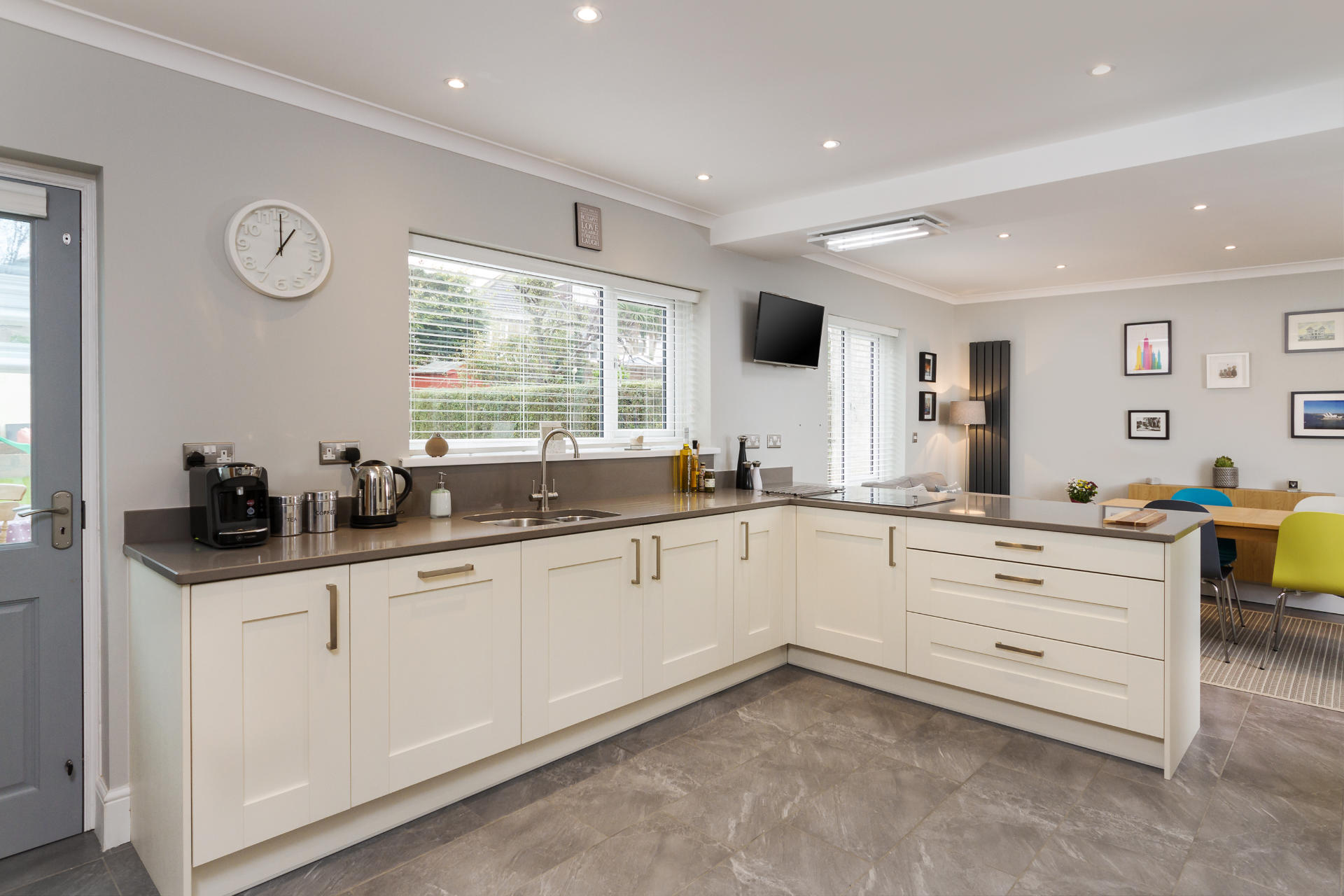 Kitchen renovation Sully