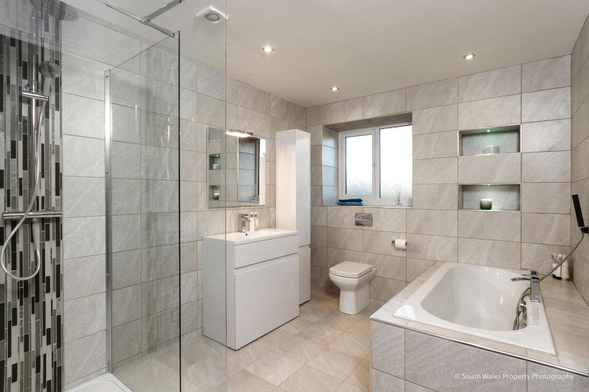 Family bathroom Hensol