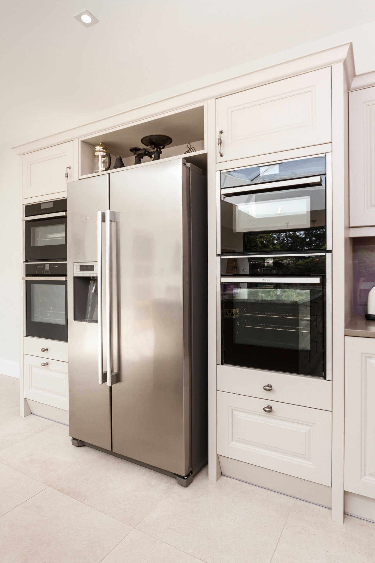 Traditional Kitchen in Penarth - image 05