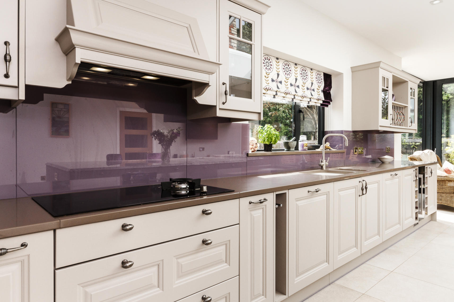 Traditional Kitchen in Penarth - image 05