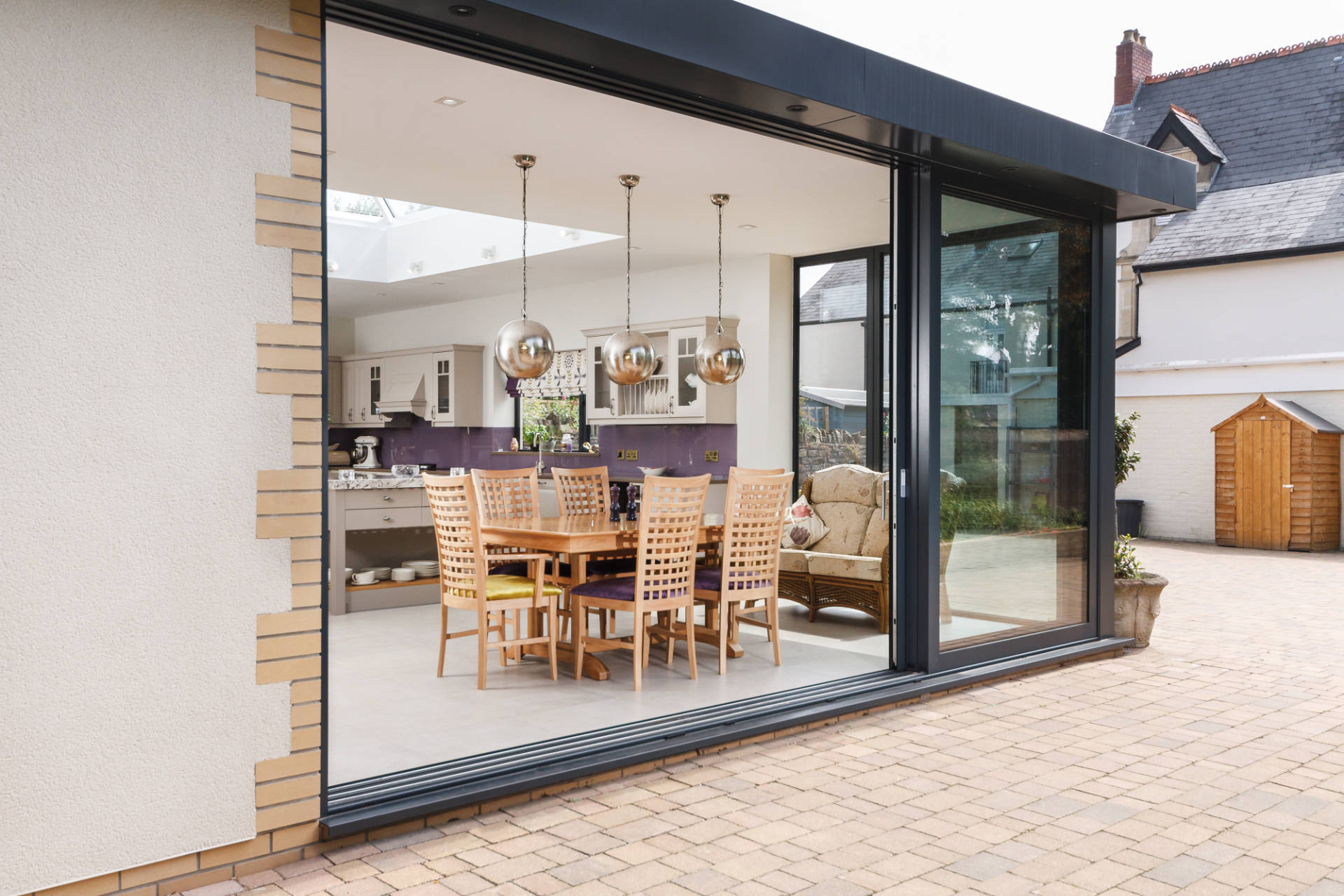 Traditional Kitchen in Penarth - image 05