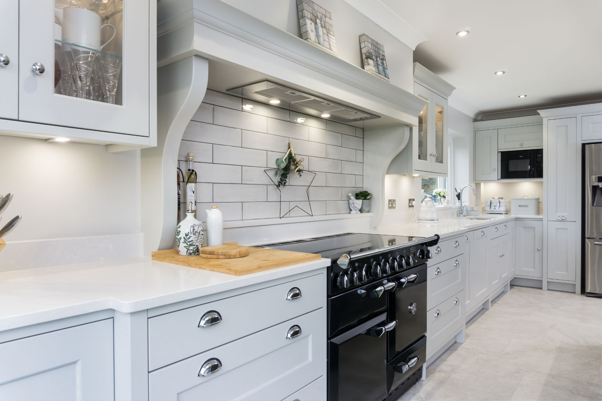 Light Grey shaker kitchen - image 04