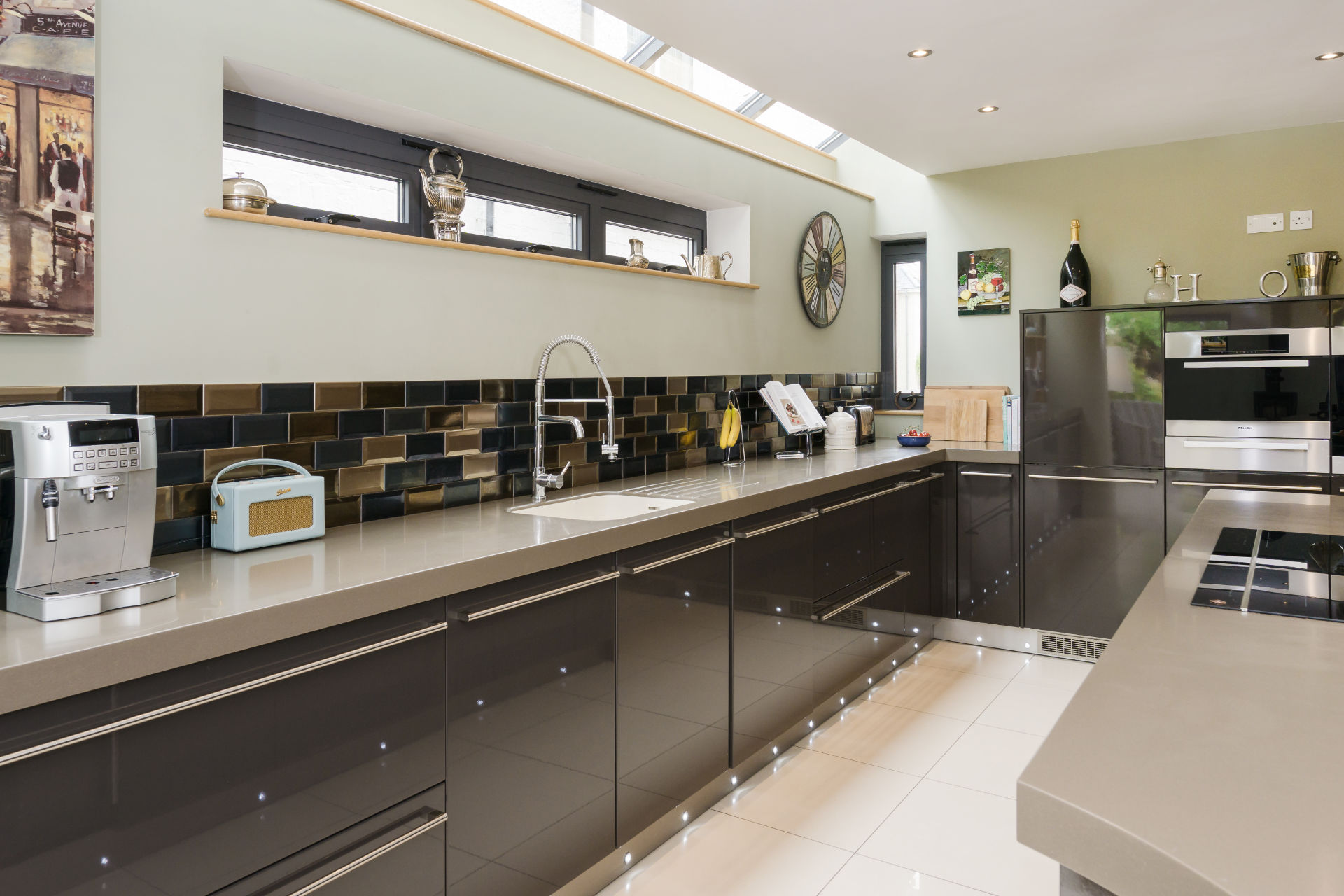 German kitchen with Corian - image 05