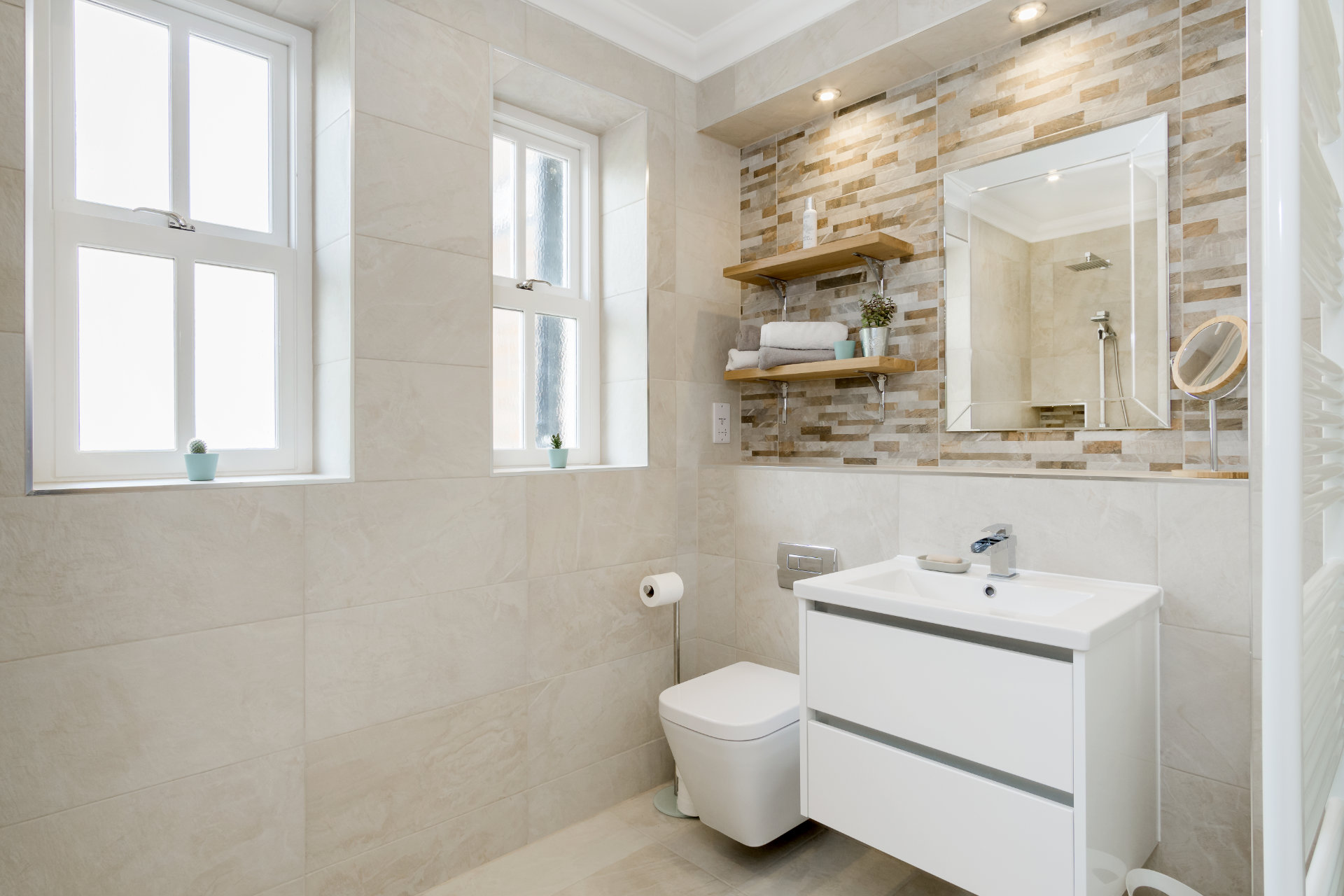 Modern bathroom Penarth - image 02