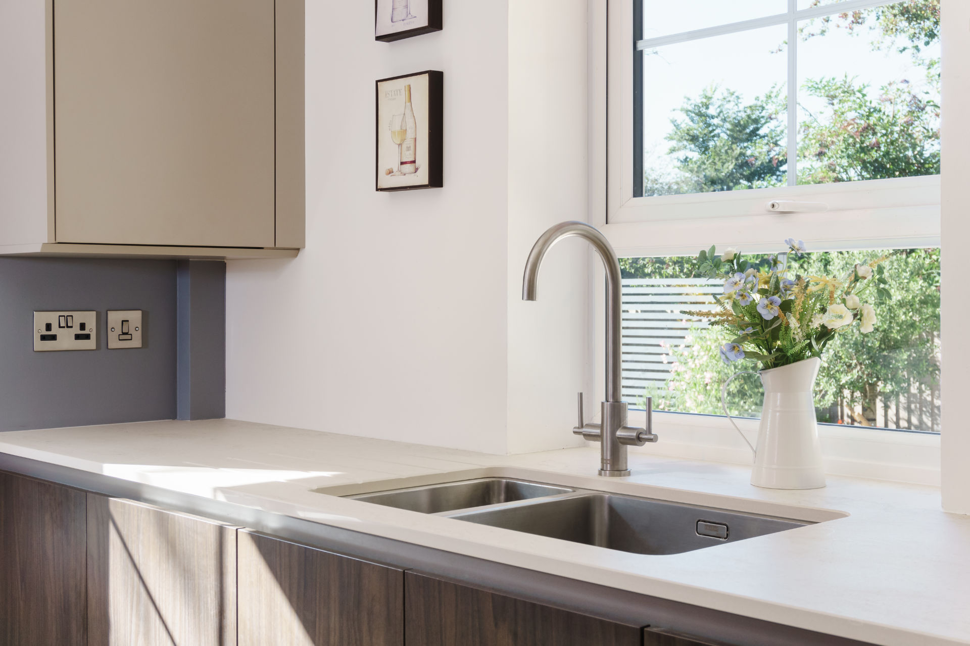 Pronorm kitchen St Athan - image 05
