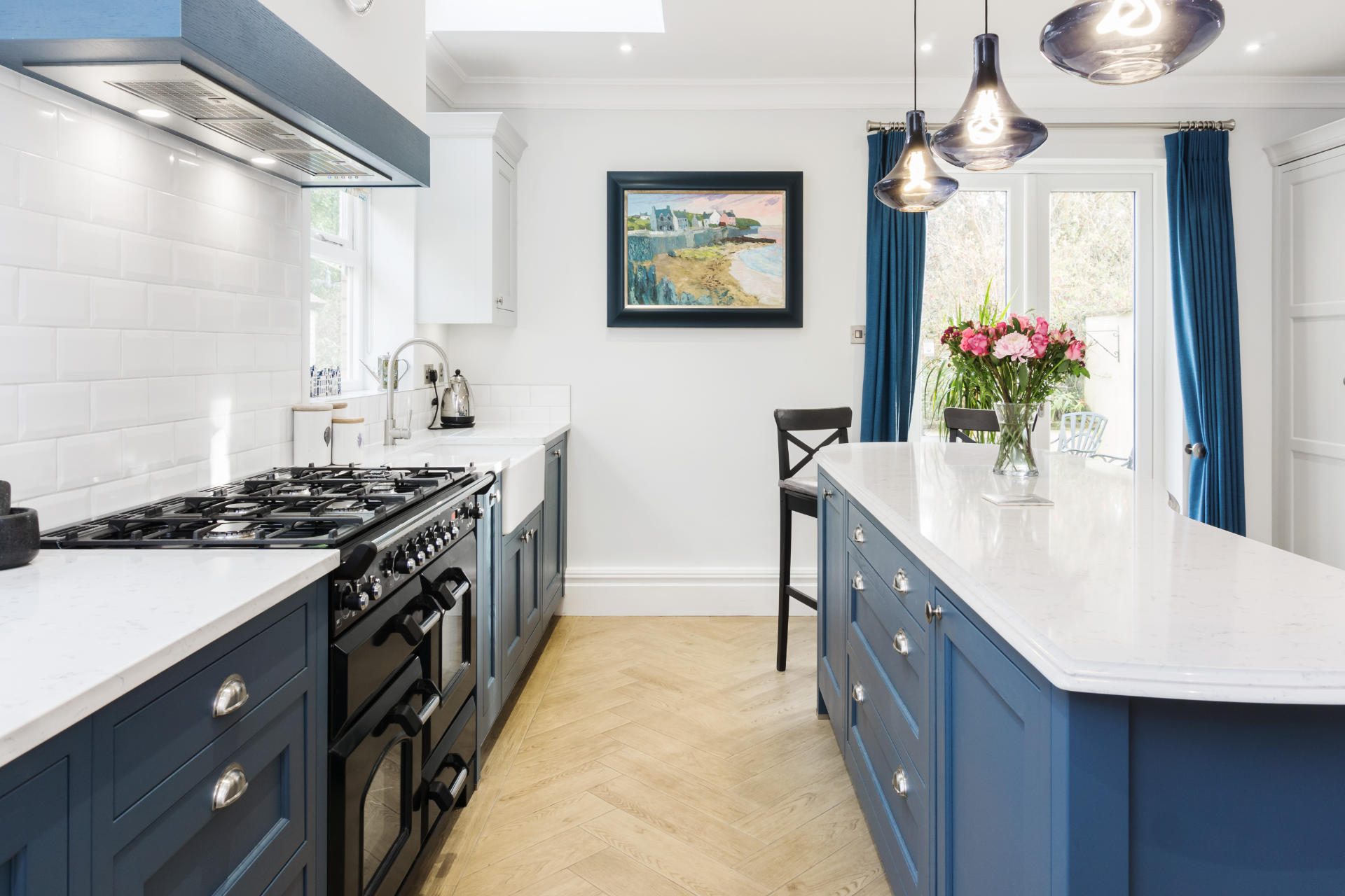 Traditional in-frame kitchen Penarth - image 02