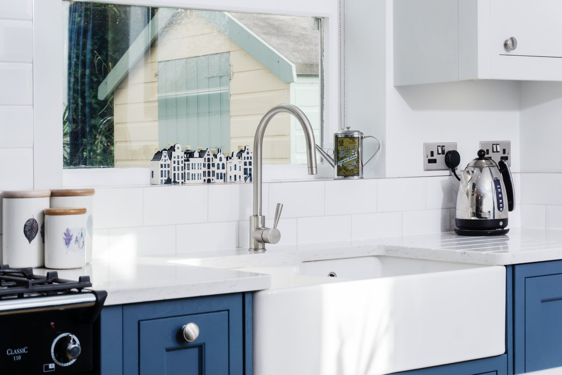 Traditional in-frame kitchen Penarth - image 04
