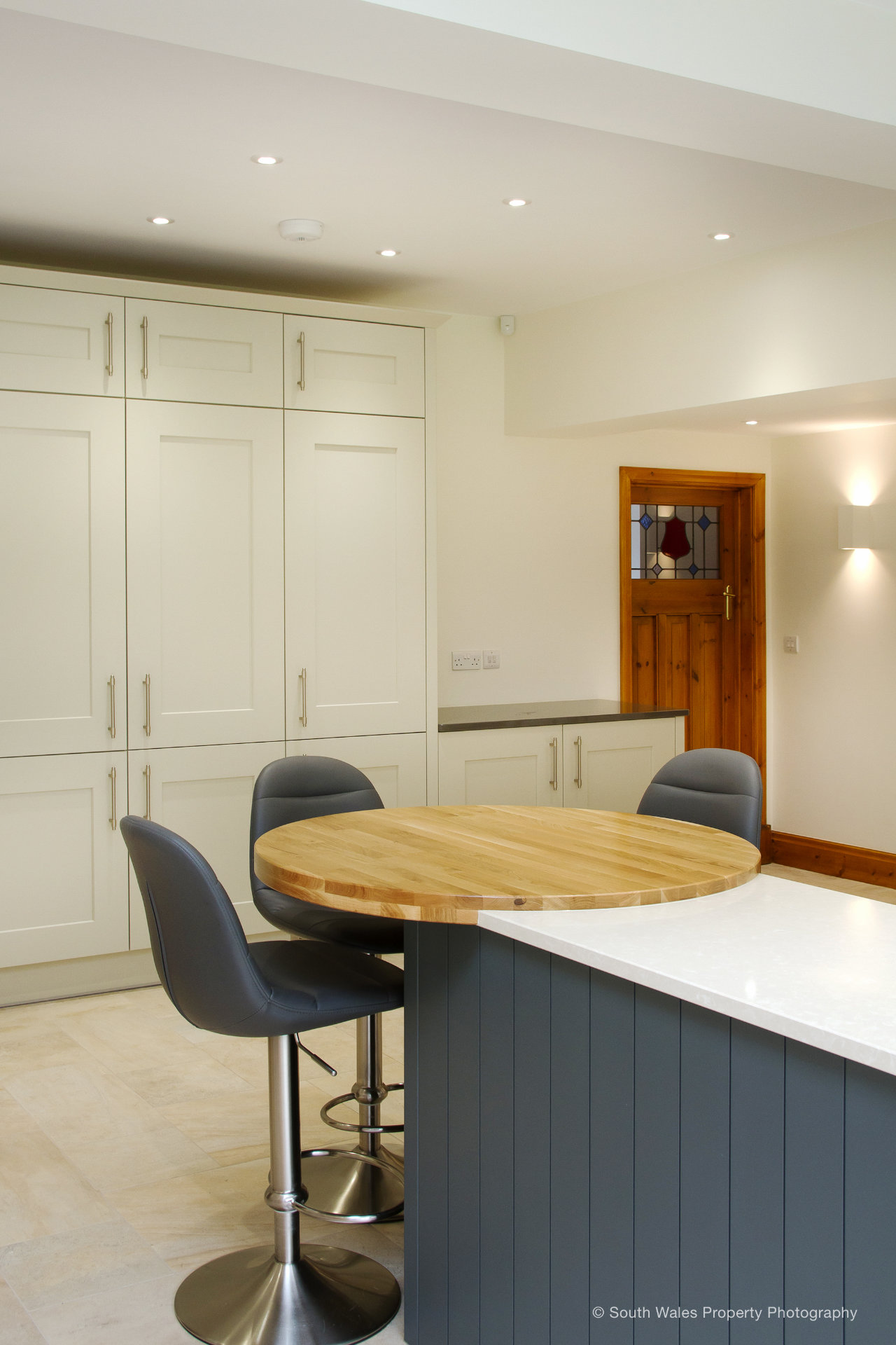 Shaker style kitchen Cardiff - image 05