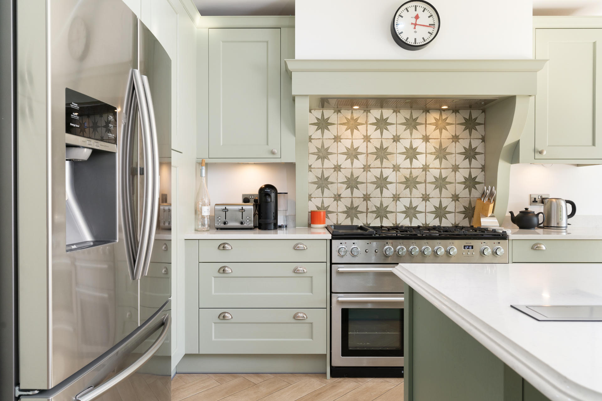 green shaker kitchen Cardiff - image 02