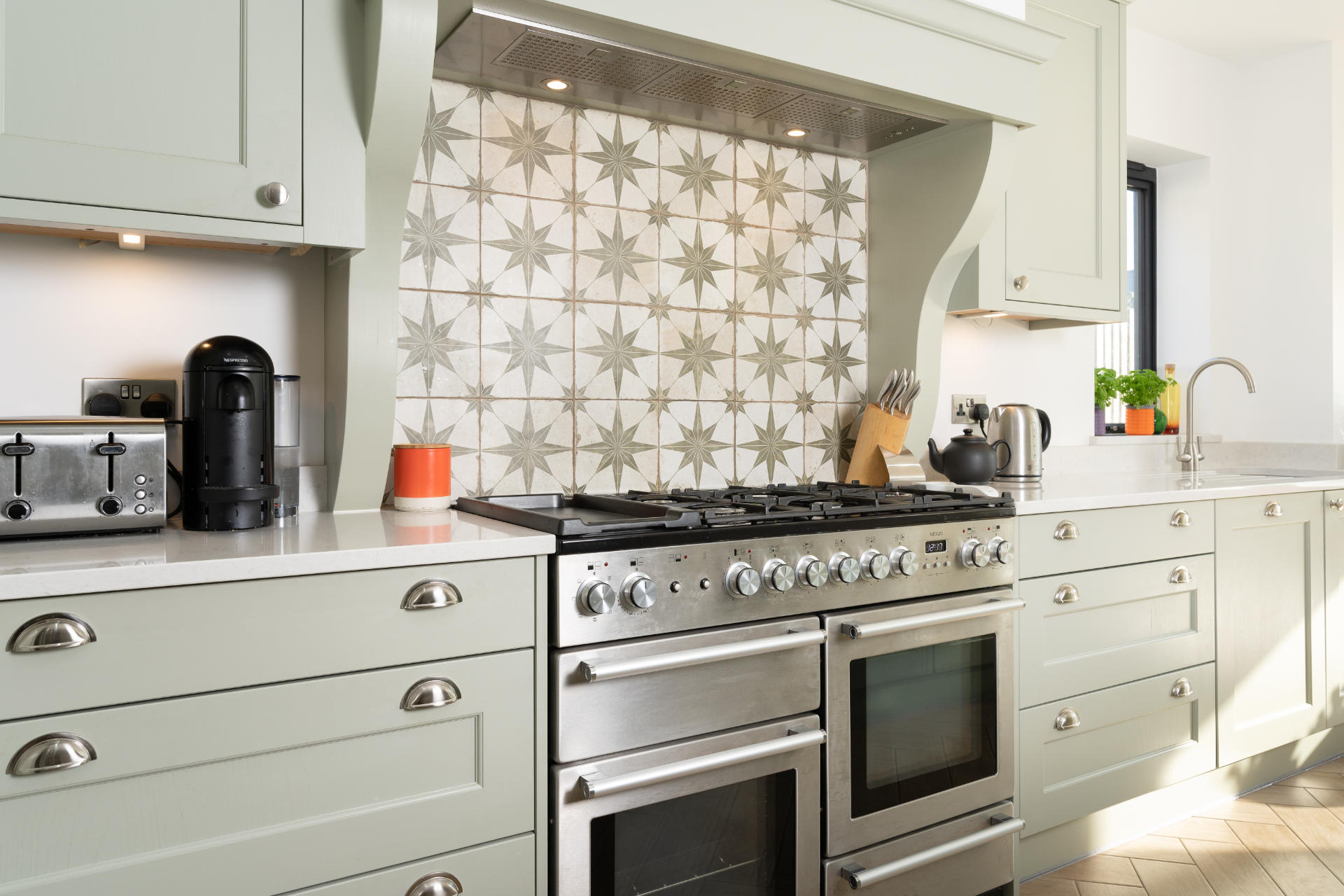 green shaker kitchen Cardiff - image 03