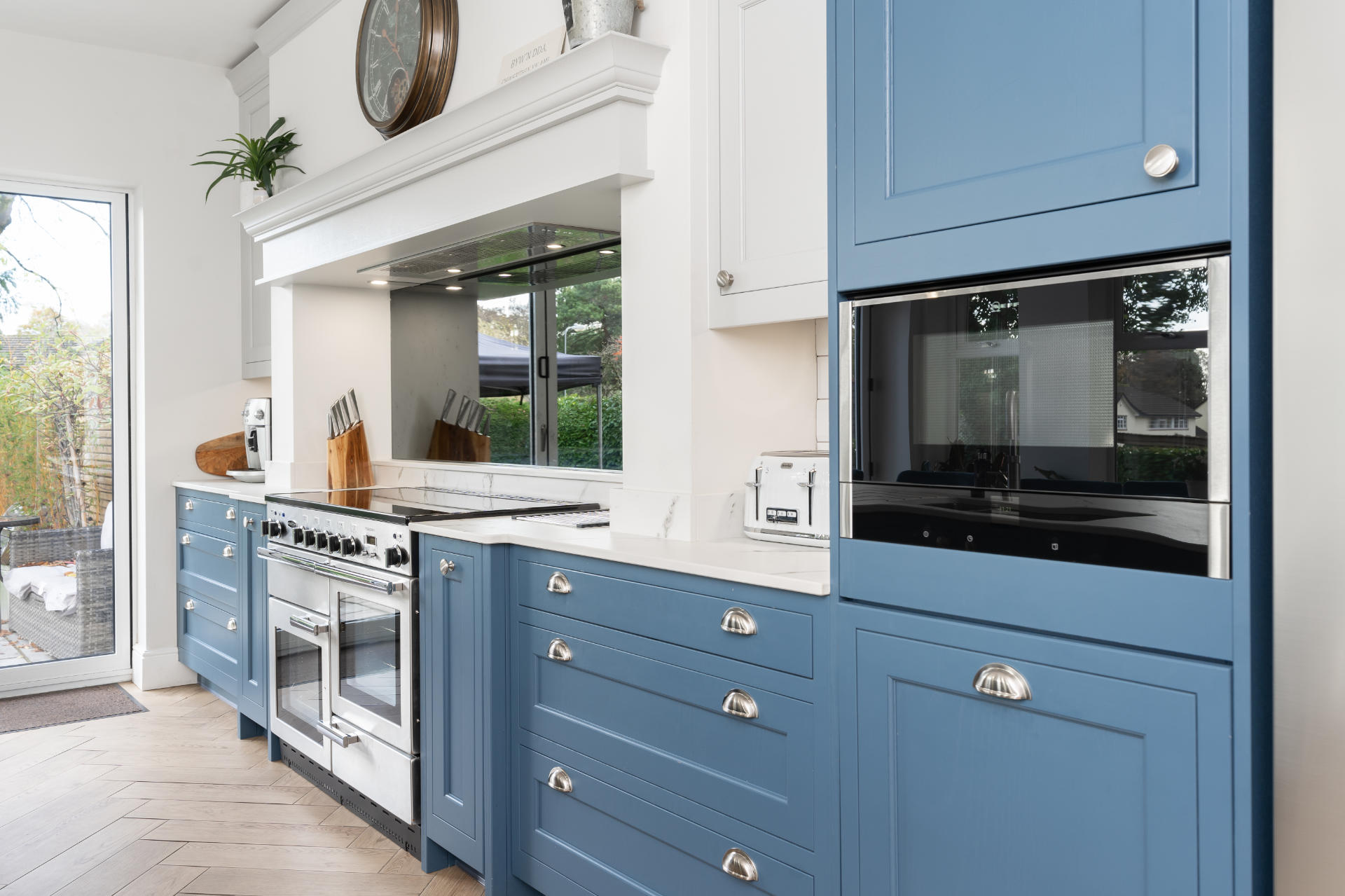 In-frame kitchen Cardiff - image 05