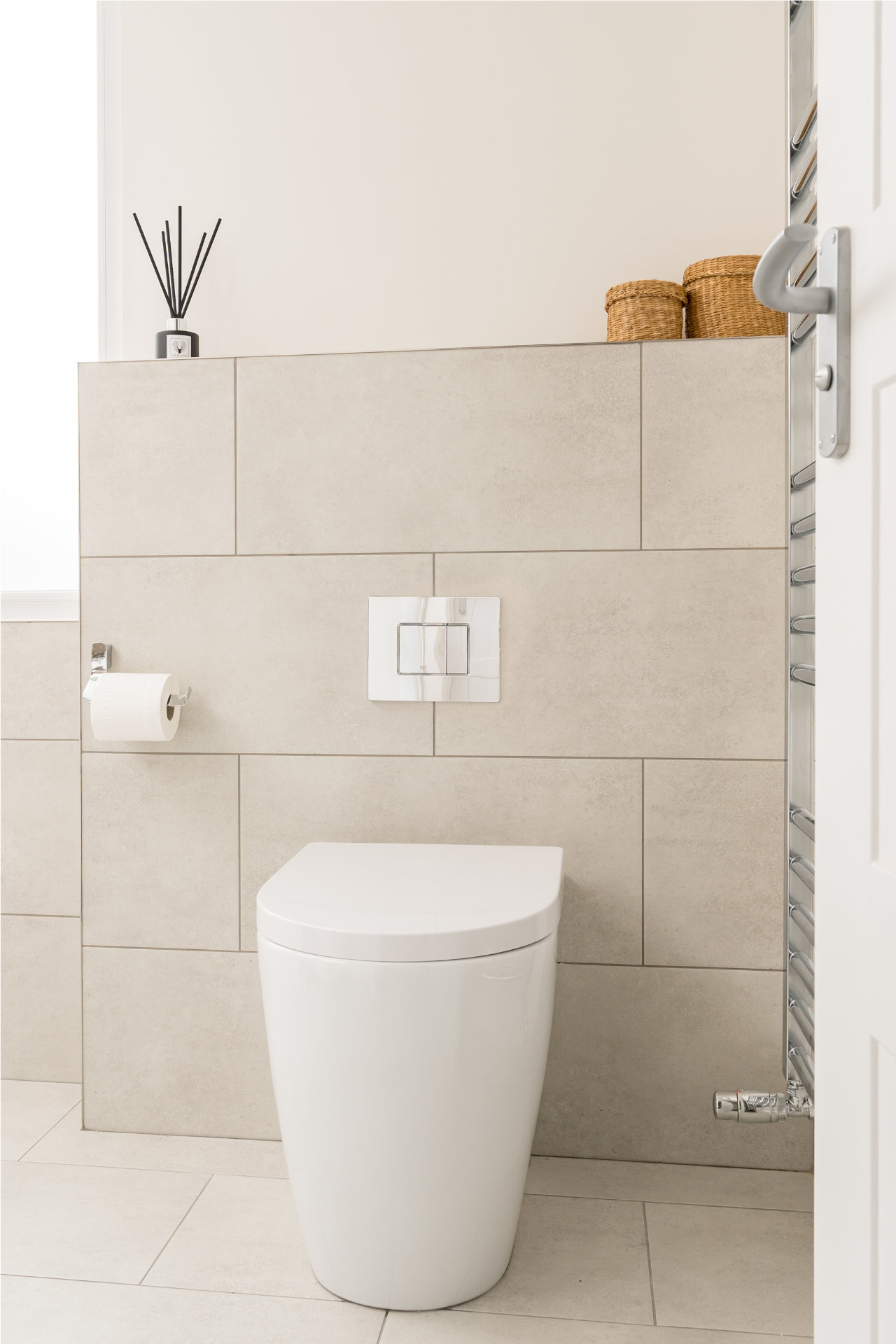 Luxury bathroom Cowbridge - image 03