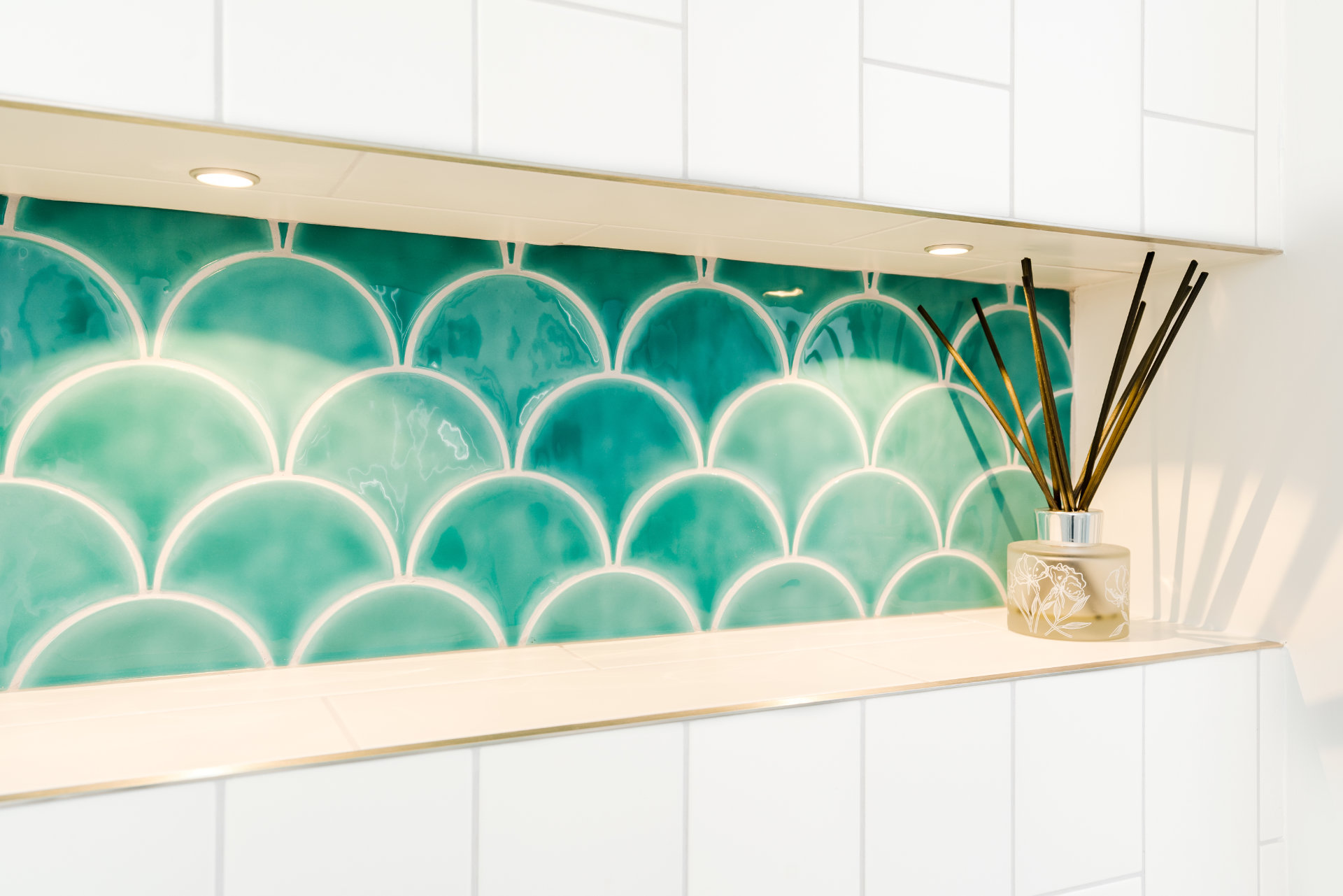 En-suite Cowbridge - image 05