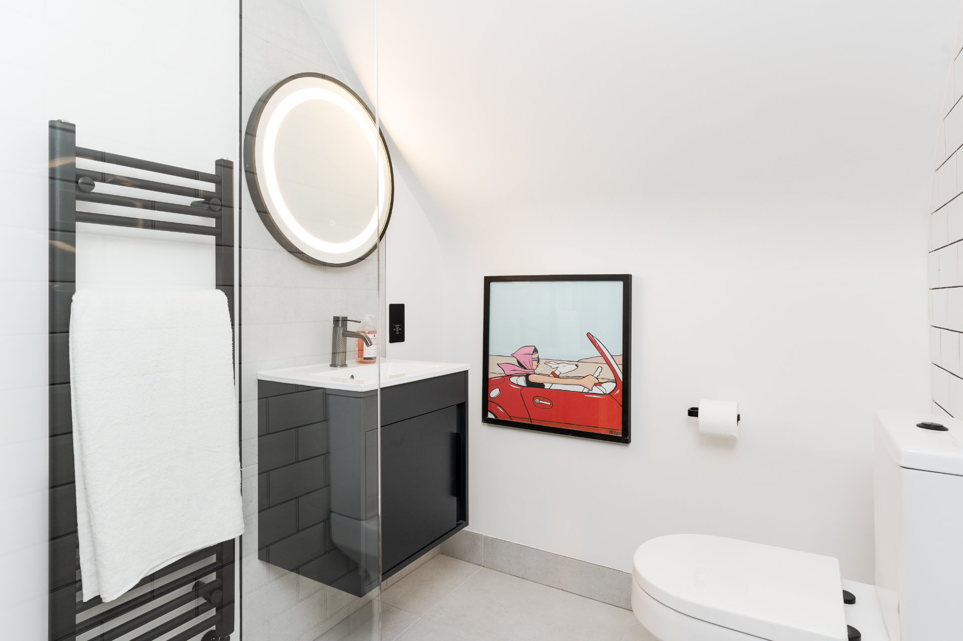 Shower room Cardiff - image 03