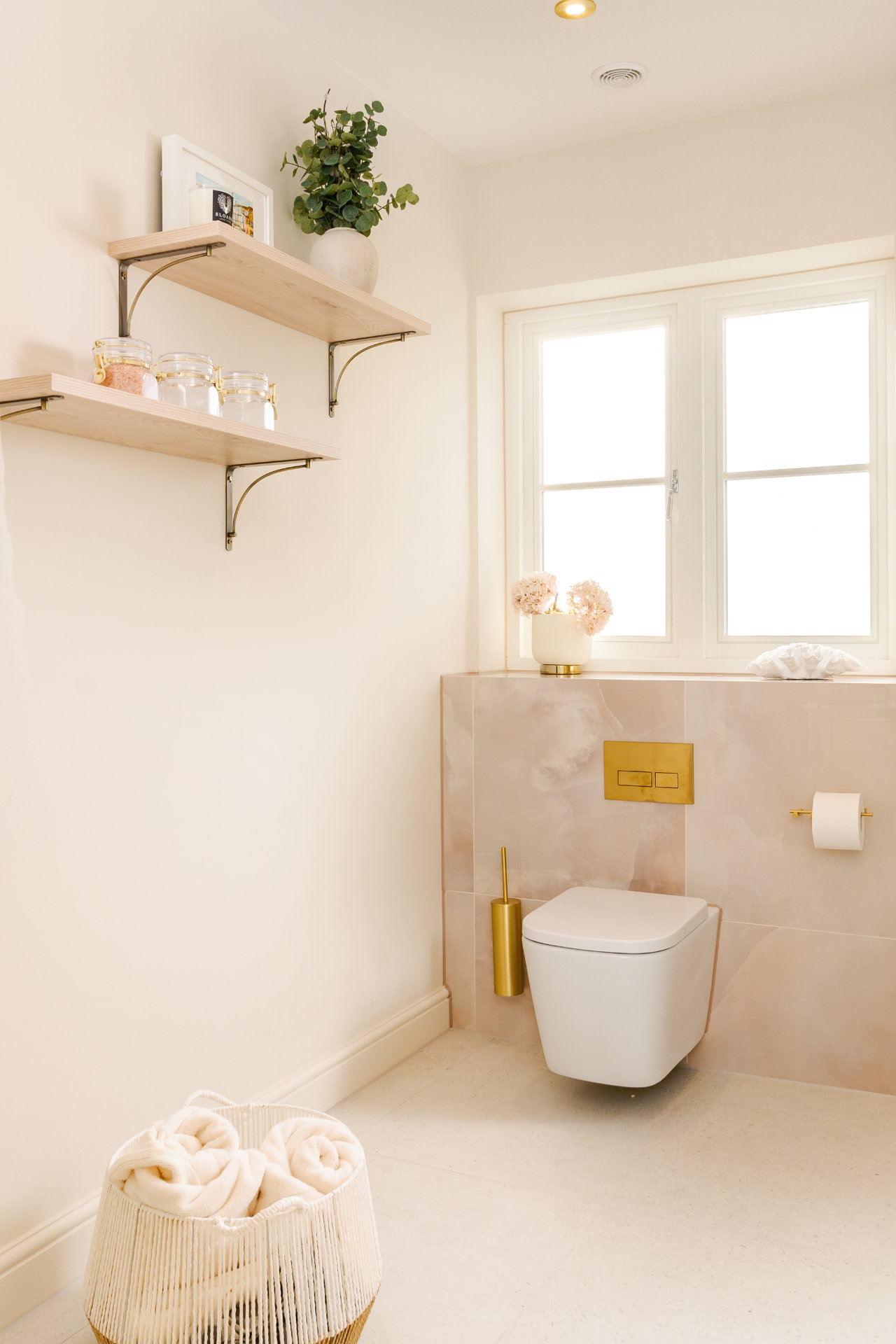 Cardiff shower room - image 03