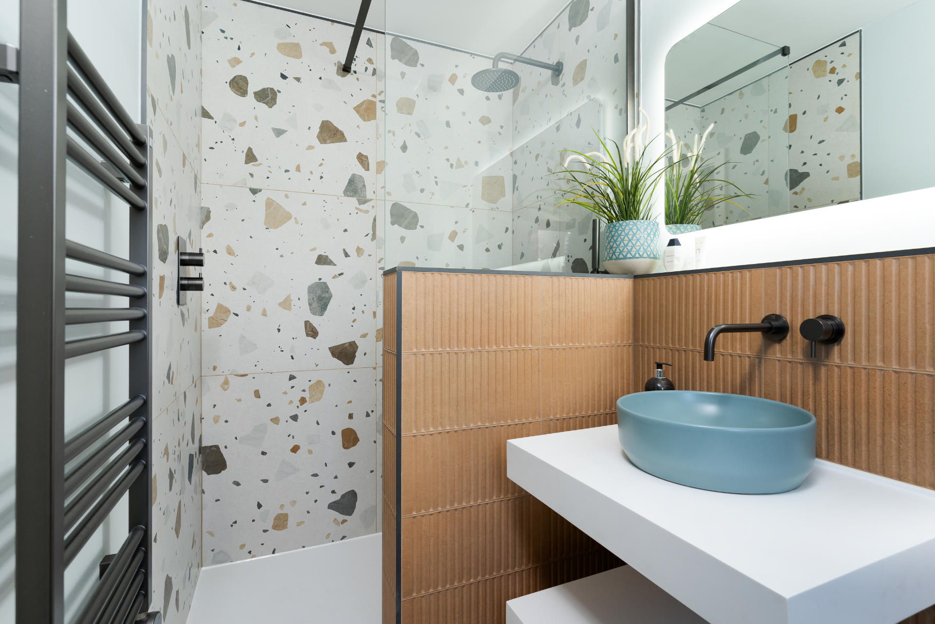 terrazzo en-suite