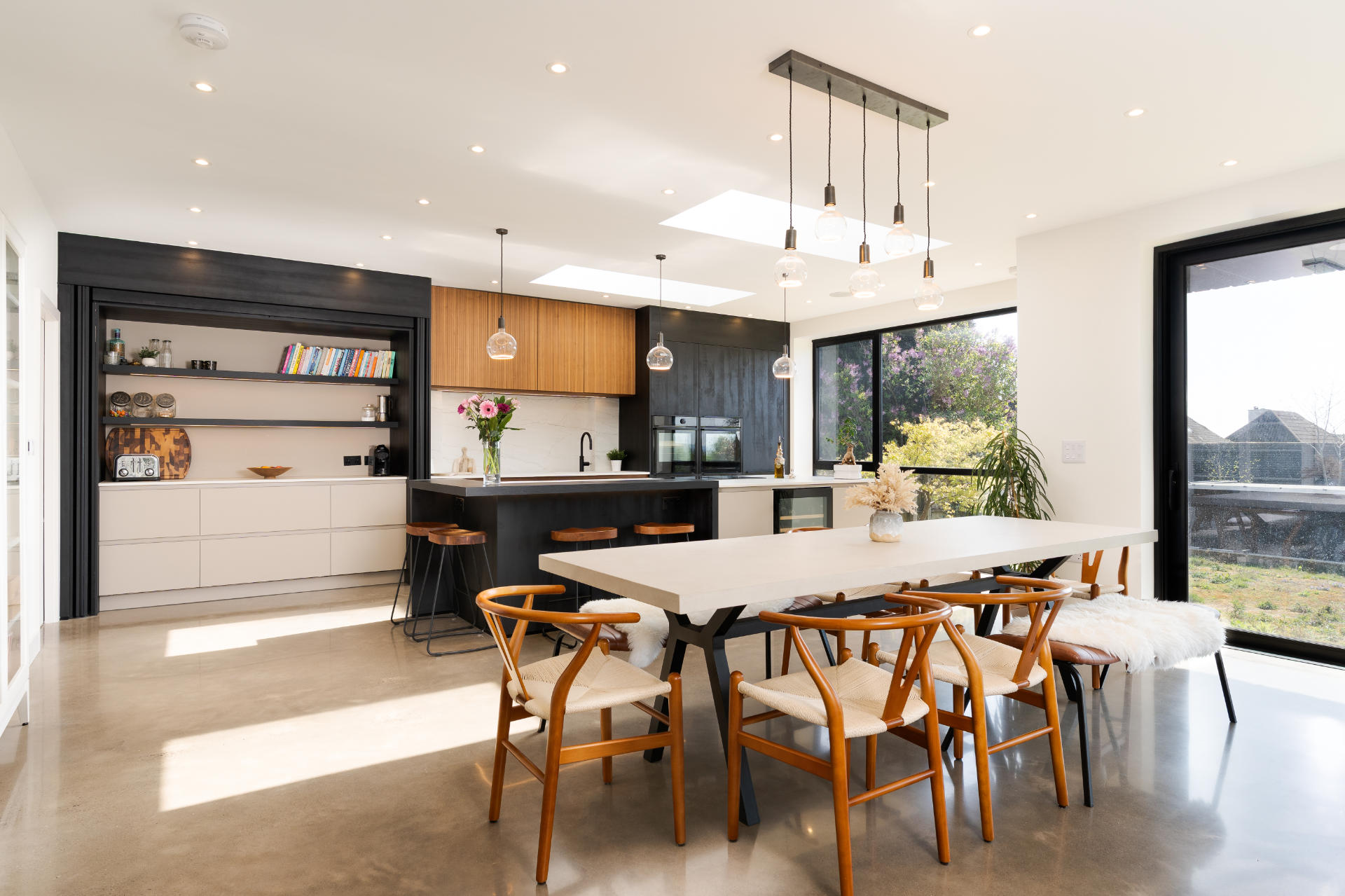 Pronorm Y-Line in walnut - image 03