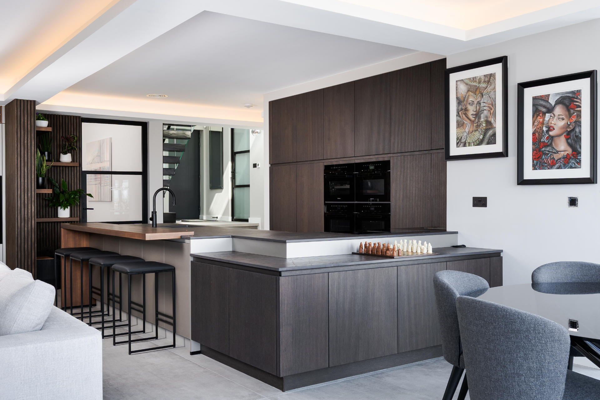 Pronorm kitchen with a view - image 05